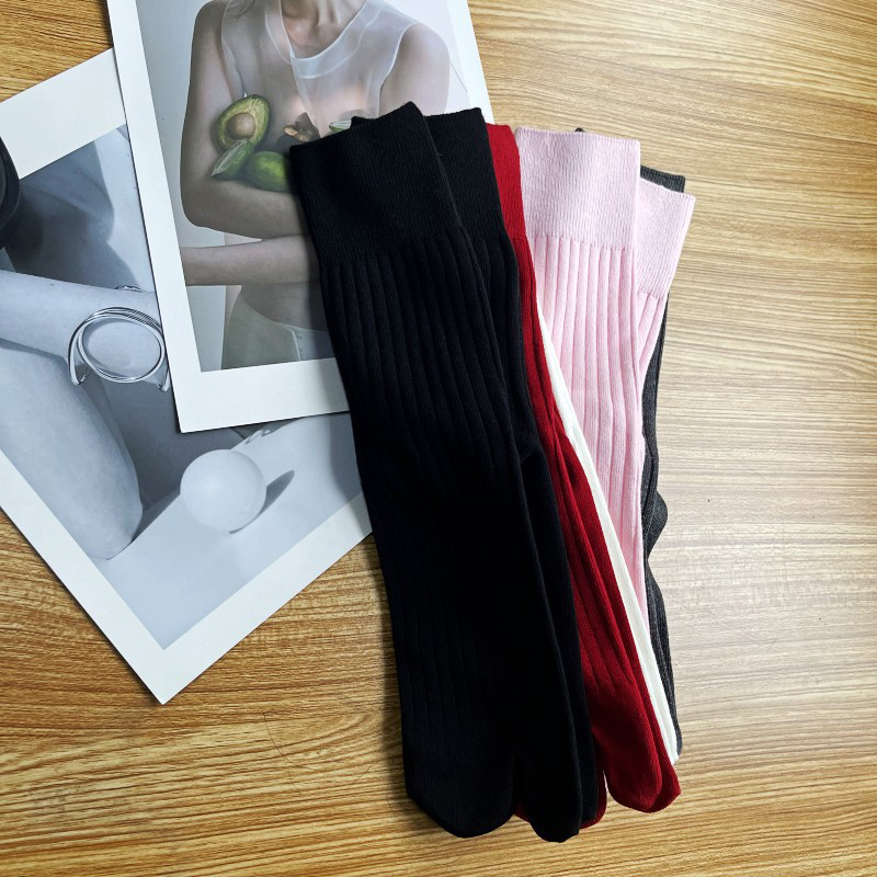 Wide Vertical Stripe Double Ne - đánh giá và giá Toe Sock Split